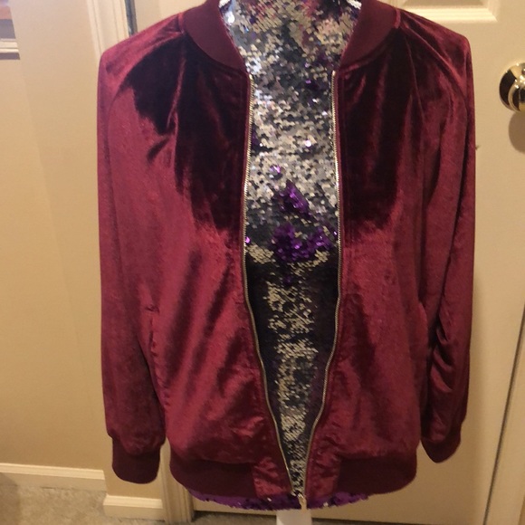 Jacket - Picture 3 of 5